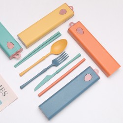 Étudiant portable presse puller box couverts paille de blé couteaux fourchettes cuillères baguettes paille couverts ensemble de 5 pièces cadeau