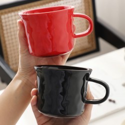 Amazon ins main pincée tasse tasse en céramique tasse à café couple paire tasse haut niveau d’apparence simple tasse à eau
