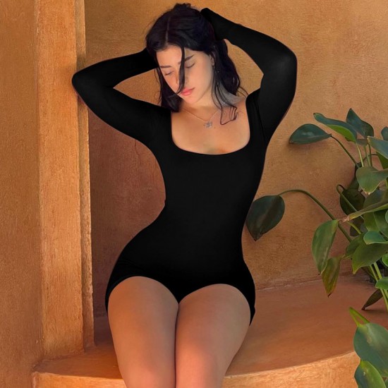 Spot-on wholesale of European and American style cross-border summer women's clothing, sexy pleated, open-neck, backless, irregular opening, one-piece dress
