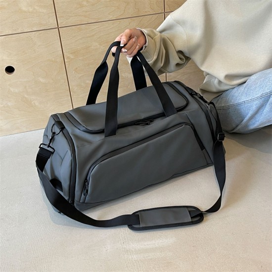 New double-shoulder bag for men. Casual outdoor travel bag for women. Large capacity student schoolbag for women. Commuting double-shoulder bag for men.