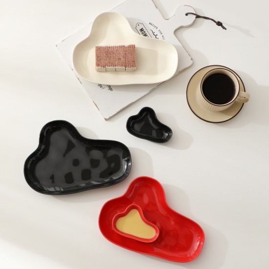 Creative main pincée plaque nuageuse nordique plaque en céramique plaque de forme commerciale pour les influenceurs assiette de petit déjeuner assiette à saveur assiette snack