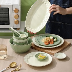 Nordic light luxe crème vent vaisselle ensemble maison haut de gamme phnom penh neige céramique vaisselle bols plats vaisselle combinaisons
